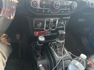 2022 Jeep Gladiator Crew Cab 4WD Pickup for sale #7G5172 - photo 2