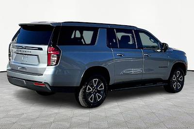 2024 Chevrolet Suburban 4WD SUV for sale #9G5165 - photo 2