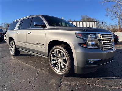 2019 Chevrolet Suburban 4WD SUV for sale #9G5165A - photo 2