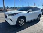 2023 Toyota Highlander FWD SUV for sale #FG19200B - photo 3