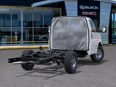 2025 GMC Savana 3500 SRW 4x2 Cutaway for sale #FG8136 - photo 2