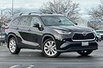 2022 Toyota Highlander AWD SUV for sale #33969A - photo 3