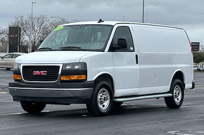 Used 2024 GMC Savana 2500 - photo 1