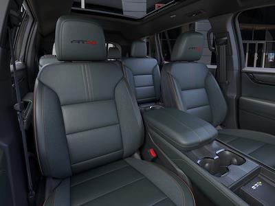 Used 2025 GMC Acadia - photo 1