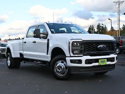 2026 Ford F-350 Crew Cab DRW 4WD Pickup for sale #E27060 - photo 2