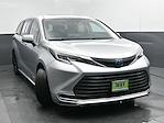 Used 2021 Toyota Sienna XLE Minivan for sale #F34290 - photo 8