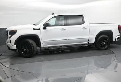 Used 2025 GMC Sierra 1500 - photo 1