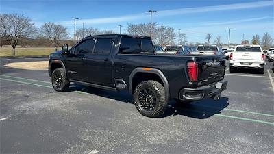 Used 2024 GMC Sierra 2500 - photo 1