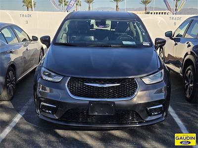 Used 2023 Chrysler Pacifica Touring L Minivan for sale #P15467 - photo 2