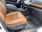 2017 Toyota Highlander FWD SUV for sale #DM4170A - photo 19