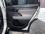 2022 Toyota Highlander FWD SUV for sale #DM4567B - photo 19