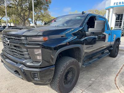 Used 2024 Chevrolet Silverado 2500 - photo 1