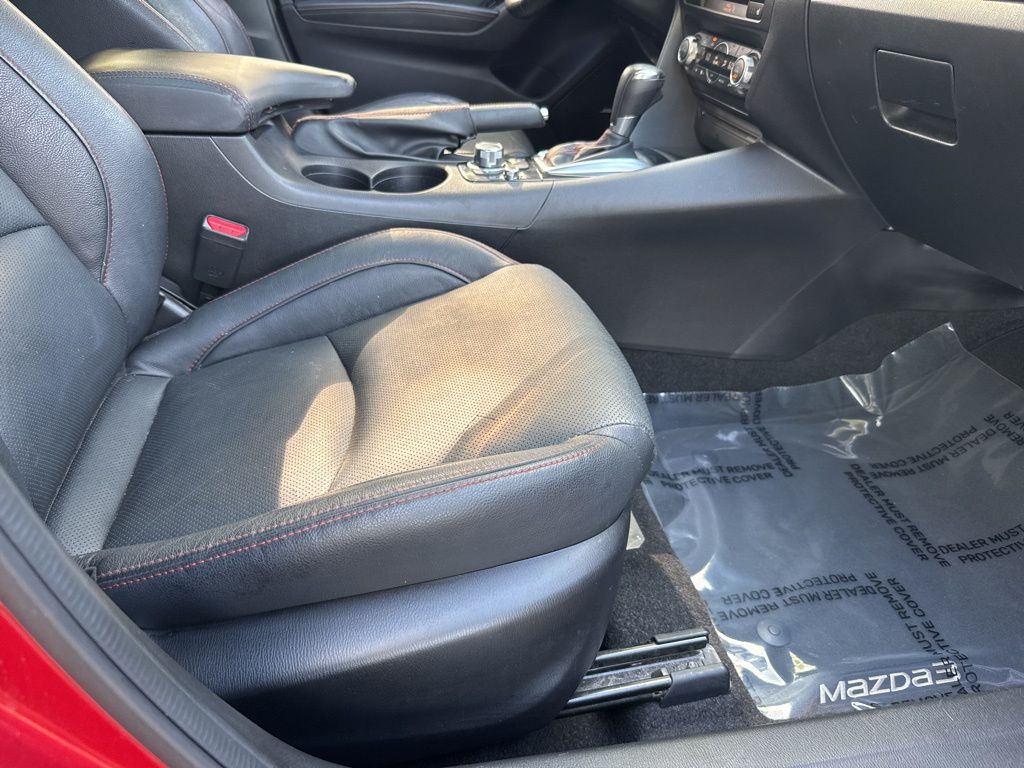 Used 2014 Mazda3 - photo 21
