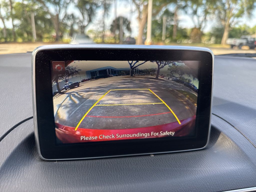 Used 2014 Mazda3 - photo 32