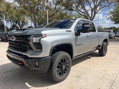 Used 2025 Chevrolet Silverado 2500 - photo 1