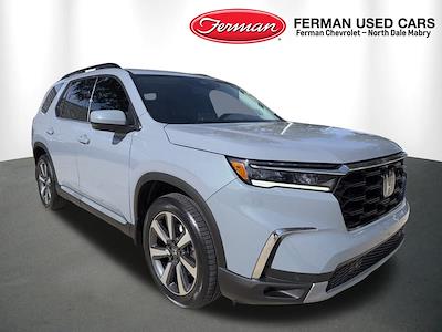 Used 2023 Honda Pilot - photo 1