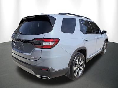 Used 2023 Honda Pilot - photo 1