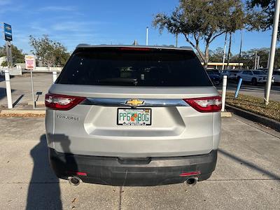 Used 2020 Chevrolet Traverse - photo 1