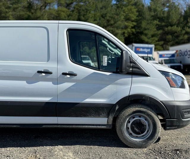 New 2026 Ford Transit 150 - photo 5