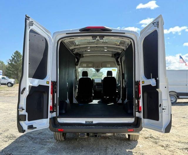 New 2026 Ford Transit 250 - photo 8