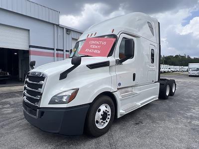 Used 2020 Freightliner Cascadia Detroit Diesel DD15 Semi Truck with Sleeper Cab for sale #241395 - photo 1
