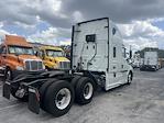 Used 2020 Freightliner Cascadia Detroit Diesel DD15 Semi Truck with Sleeper Cab for sale #241395 - photo 5