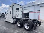 Used 2020 Freightliner Cascadia Detroit Diesel DD15 Semi Truck with Sleeper Cab for sale #241395 - photo 2