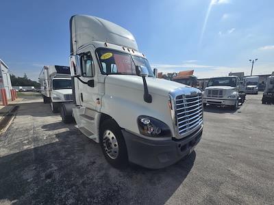 Used 2020 Freightliner Cascadia Cummins X15 Semi Truck for sale #242599 - photo 1