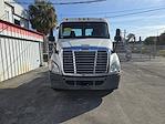 Used 2016 Freightliner Cascadia Cummins ISX12 Semi Truck for sale #658997 - photo 3