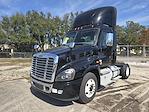 Used 2017 Freightliner Cascadia Detroit DD13 Semi Truck for sale #678657 - photo 1