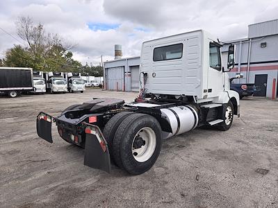 Used 2018 Volvo VNL Volvo D13 Semi Truck for sale #756422 - photo 2