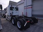 Used 2018 Freightliner Cascadia Cummins X15 Semi Truck for sale #775230 - photo 2