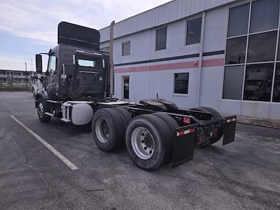 Used 2019 Volvo VNL Volvo D13 Semi Truck for sale #804189 - photo 2