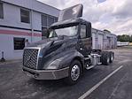 Used 2019 Volvo VNL Volvo D13 Semi Truck for sale #804189 - photo 1
