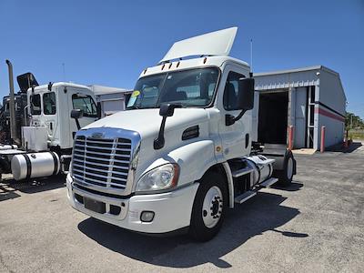 Used 2019 Freightliner Cascadia Detroit DD13 Semi Truck for sale #821696 - photo 1