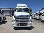 Used 2019 Freightliner Cascadia Detroit DD13 Semi Truck for sale #821696 - photo 3
