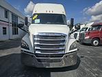 Used 2019 Freightliner Cascadia Detroit Diesel DD15 Semi Truck with Sleeper Cab for sale #832963 - photo 3