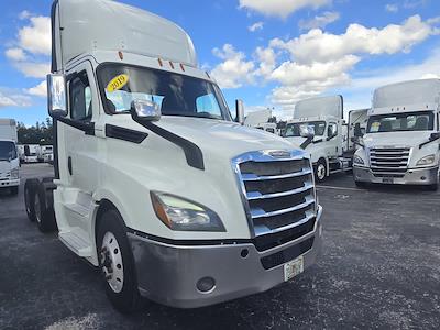 Used 2019 Freightliner Cascadia Detroit DD13 Semi Truck for sale #859553 - photo 1