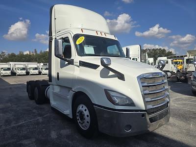 Used 2019 Freightliner Cascadia Detroit DD13 Semi Truck for sale #859558 - photo 1