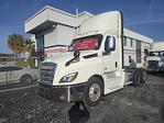 Used 2019 Freightliner Cascadia Detroit DD13 Semi Truck for sale #859566 - photo 4