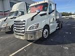Used 2019 Freightliner Cascadia Detroit DD13 Semi Truck for sale #859570 - photo 4