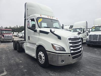 Used 2019 Freightliner Cascadia Detroit DD13 Semi Truck for sale #859574 - photo 1