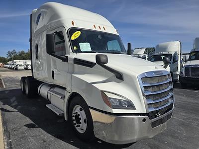 Used 2020 Freightliner Cascadia Detroit Diesel DD15 Semi Truck with Sleeper Cab for sale #878777 - photo 1
