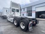 Used 2020 Freightliner Cascadia Detroit DD13 Semi Truck for sale #879795 - photo 2