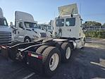 Used 2020 Freightliner Cascadia Detroit Diesel DD15 Semi Truck for sale #884532 - photo 2