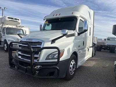 Used 2020 Freightliner Cascadia - photo 1