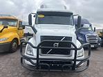 Used 2020 Volvo VNR Volvo D13 Semi Truck for sale #243569 - photo 3