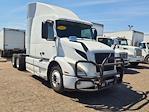 Used 2020 Volvo VNR Volvo D13 Semi Truck for sale #243573 - photo 4