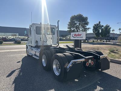 Used 2020 Freightliner Cascadia Detroit Diesel DD15 Semi Truck for sale #290592 - photo 2