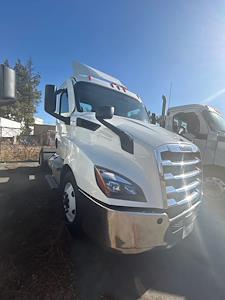 Used 2020 Freightliner Cascadia Detroit DD13 Semi Truck for sale #291028 - photo 1